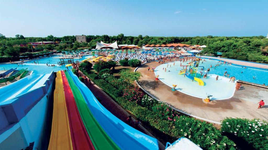 לזינה Villaggio Albatros Resort מראה חיצוני תמונה